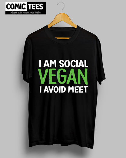 I am social vegan Unisex Tshirt